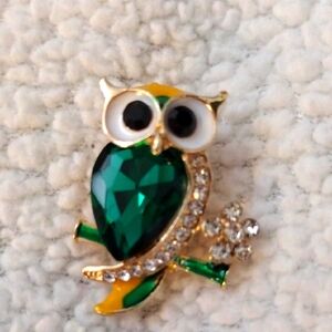 Elegant Owl Brooch with Green and Gold Accents